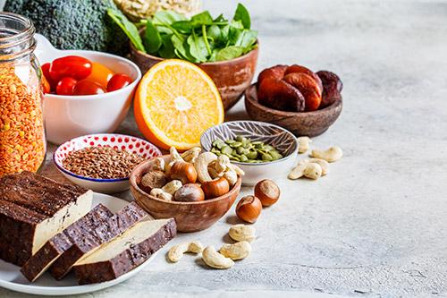 Iron and vitamin C foods